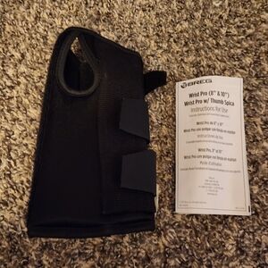 Breg Classic Wrist Brace Left Black Small